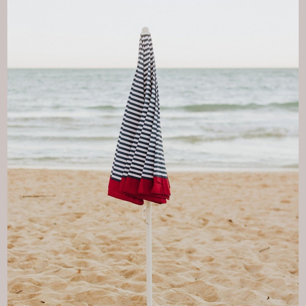 Picnic Time 5.5 Ft. Portable Beach Umbrella