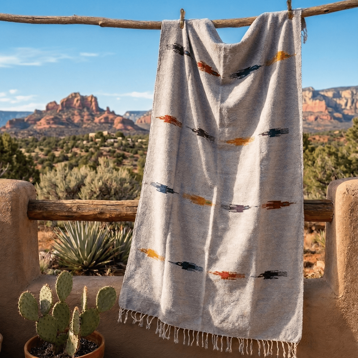 West Path Heather Grey Baja Thunderbird Blanket