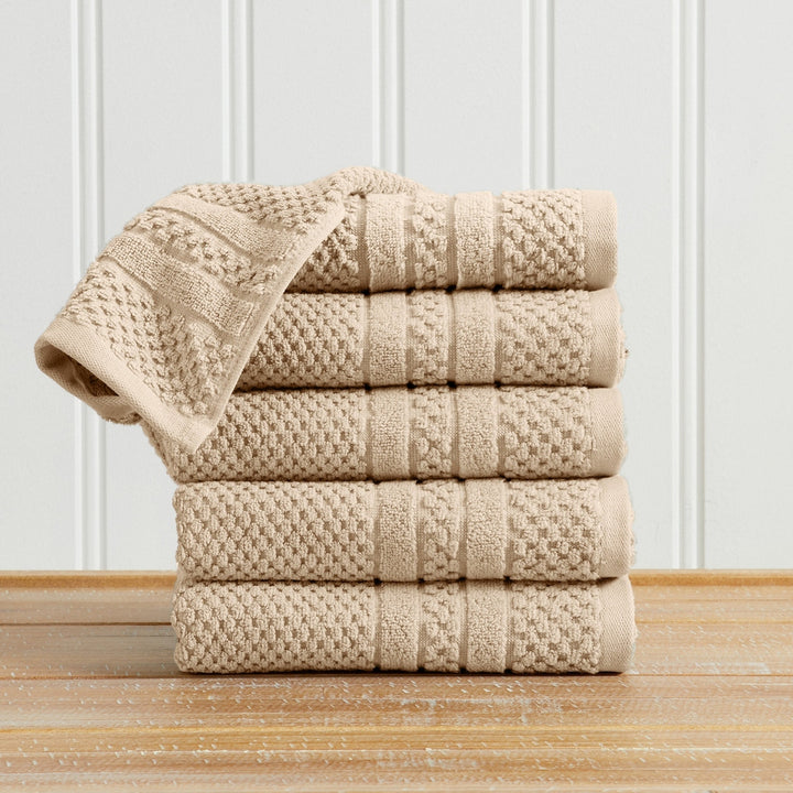 Checkered Jacquard Bath Towel Set - Giuliana Collection