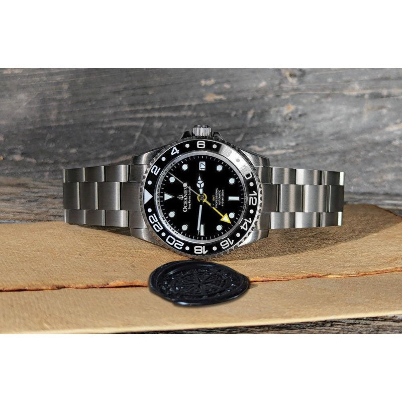 Oceaneva Men's GMT Automatic Diver Watch for Deep-Sea Adventures