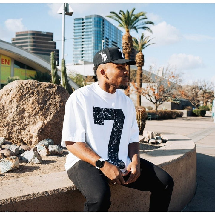 ‘7’ Premium Wool Blend SnapBack - Black/White