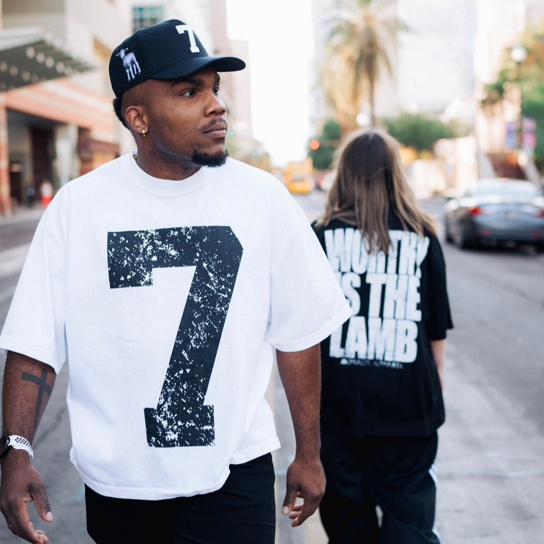 ‘7’ Premium Wool Blend SnapBack - Black/White