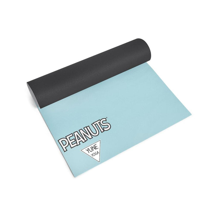 Yune Yoga Mat Peanuts Snoopy House