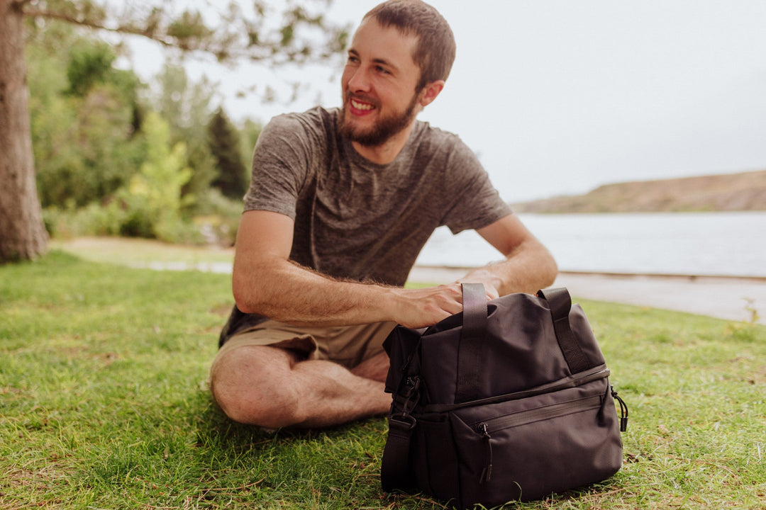 Picnic Time Tarana Lunch Bag Cooler with Utensils