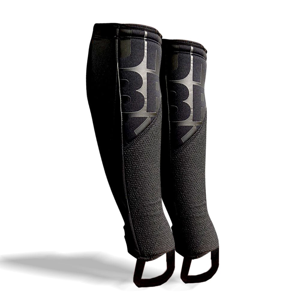 UNBROKEN Shin Sleeves Pro Black