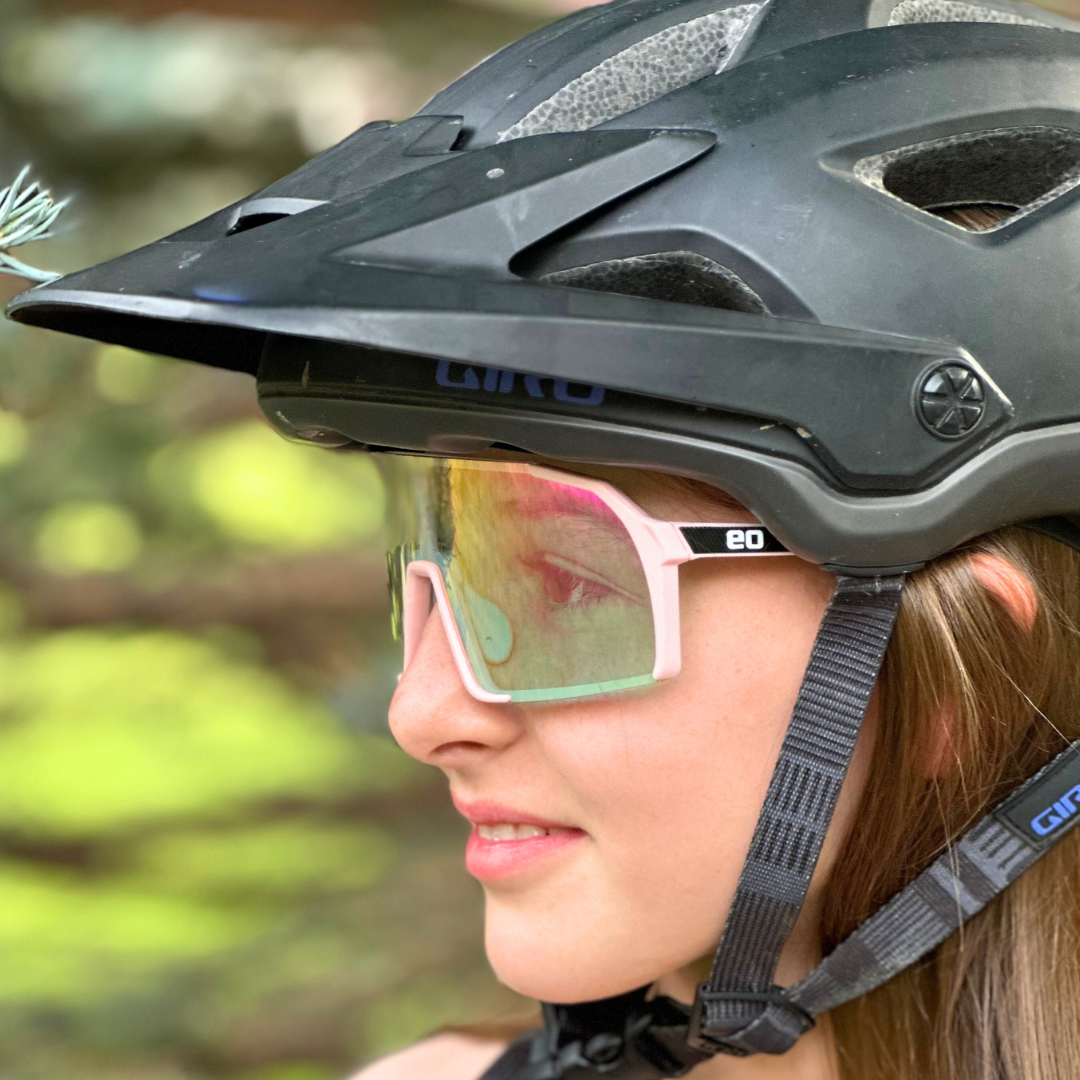 Eastern Outer Uno Mas Photochromic+ | Small / Youth
