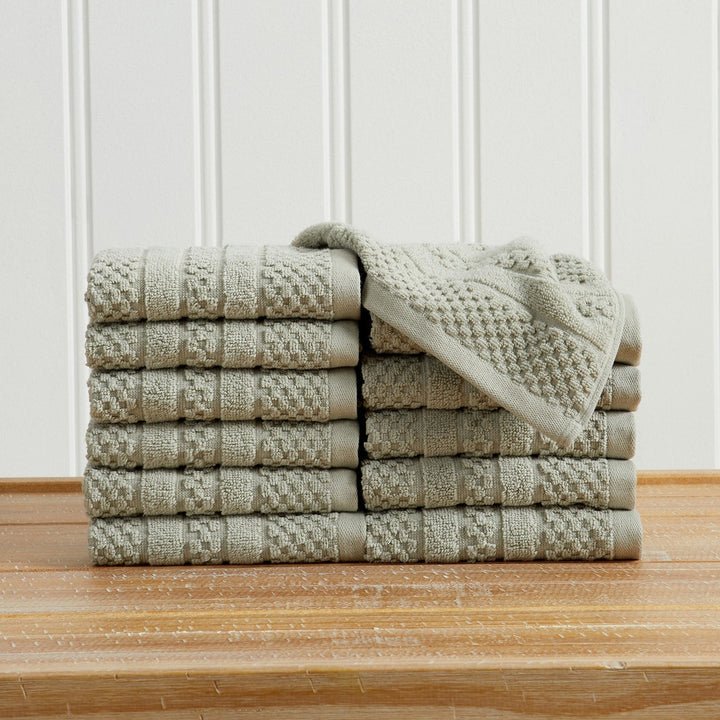 Checkered Jacquard Bath Towel Set - Giuliana Collection