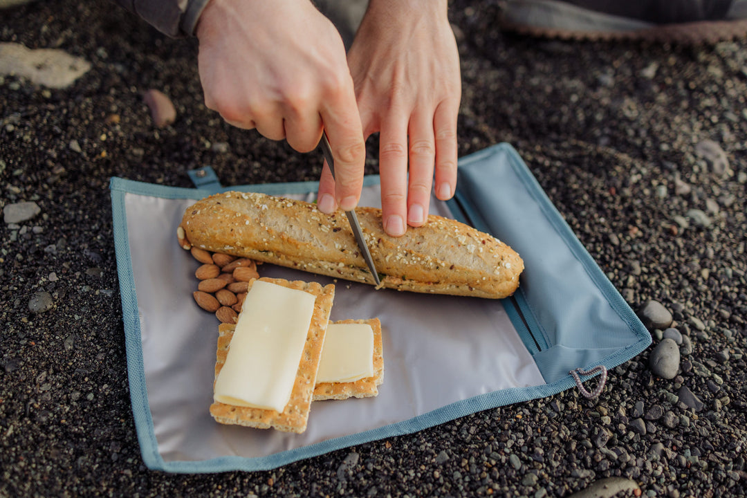 Picnic Time Tarana Lunch Bag Cooler with Utensils