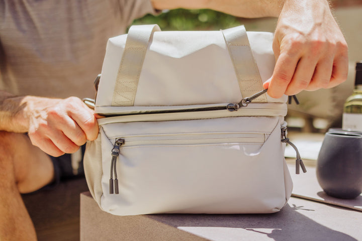 Picnic Time Tarana Lunch Bag Cooler with Utensils