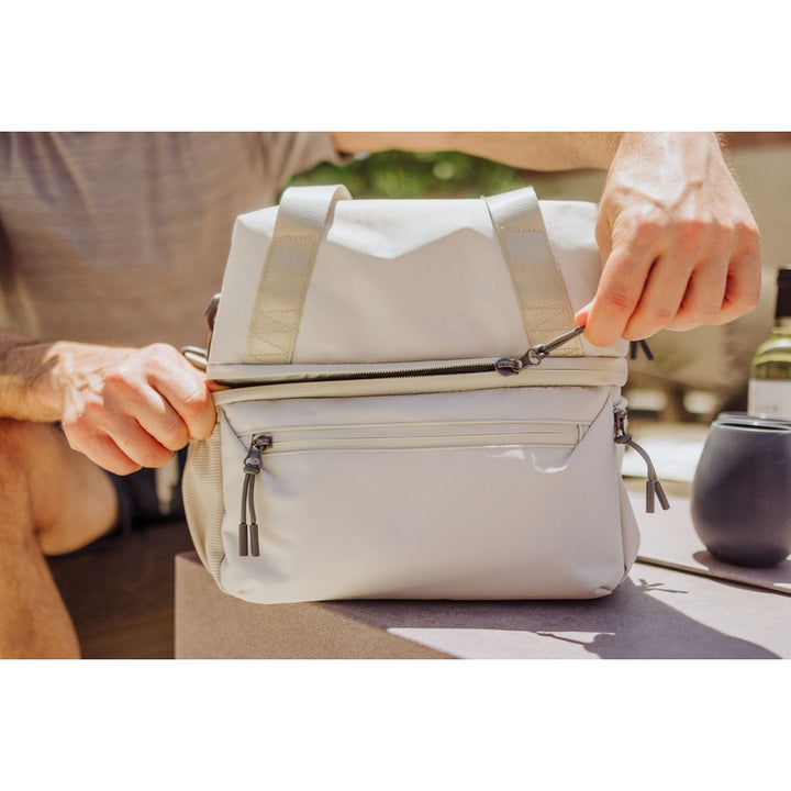 Picnic Time Tarana Lunch Bag Cooler with Utensils